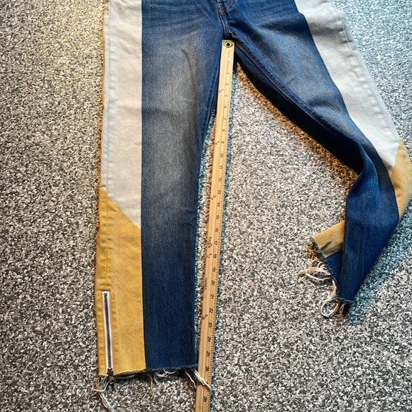 Levi tri-color color block button fly 501 straight jeans - Picture 6 of 8